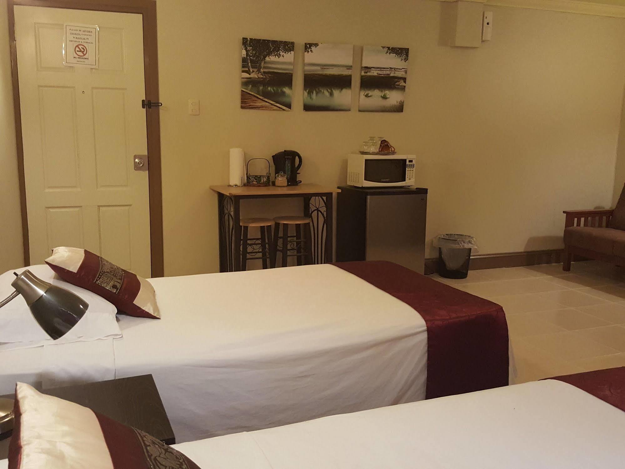 Savannah Maison Guest House Port of Spain Extérieur photo