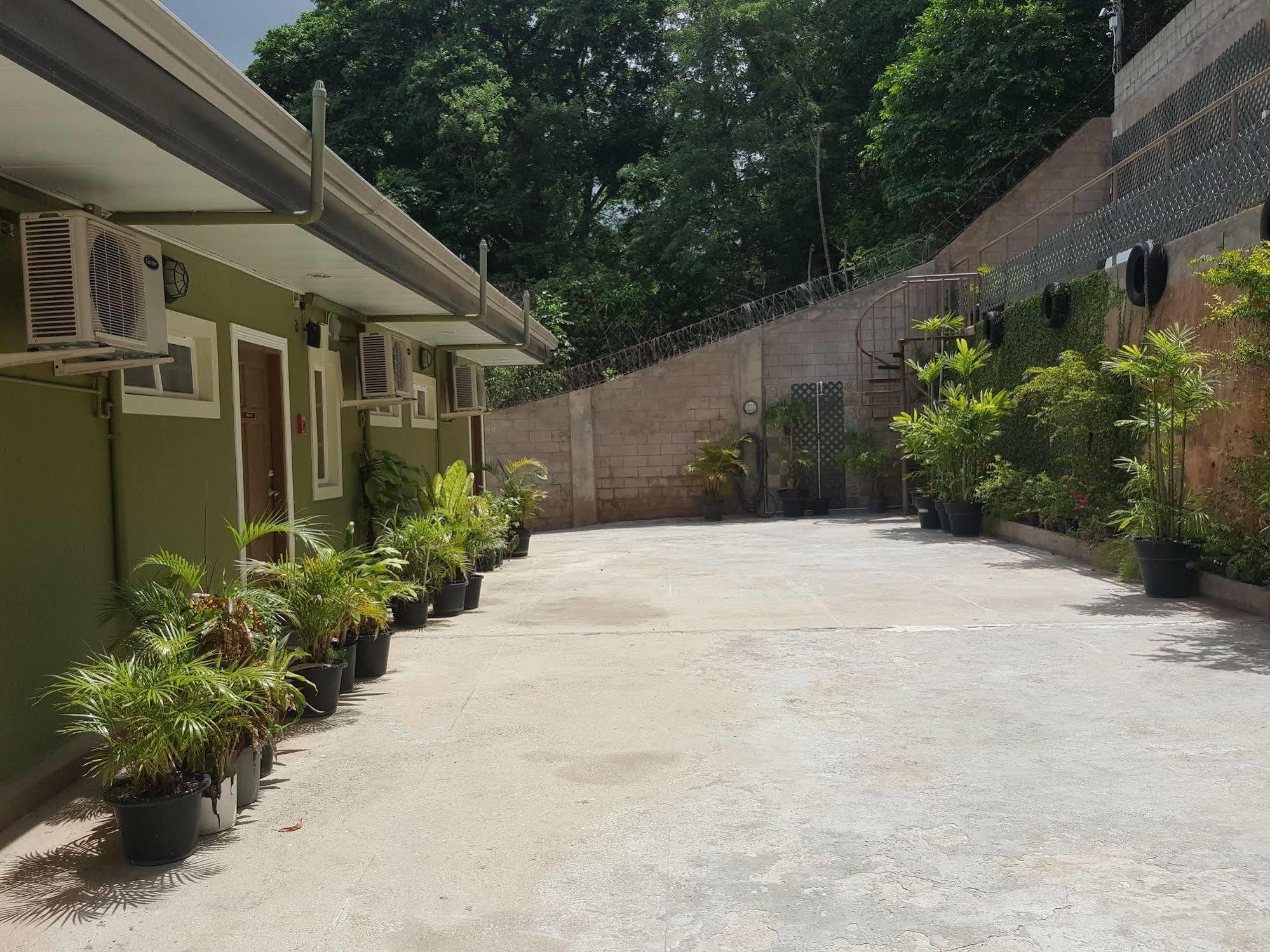 Savannah Maison Guest House Port of Spain Extérieur photo